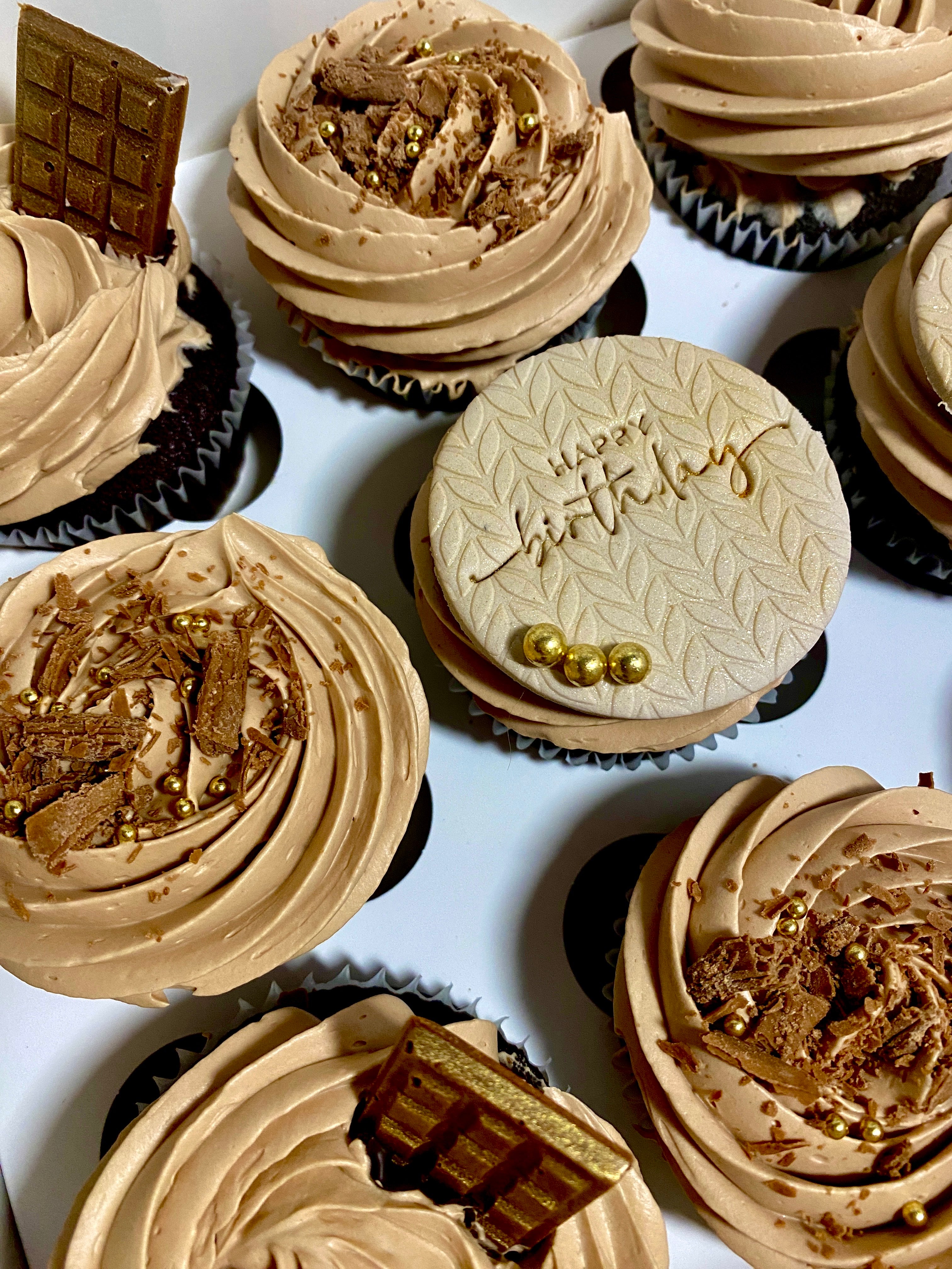 Custom Standard Cupcakes - 6