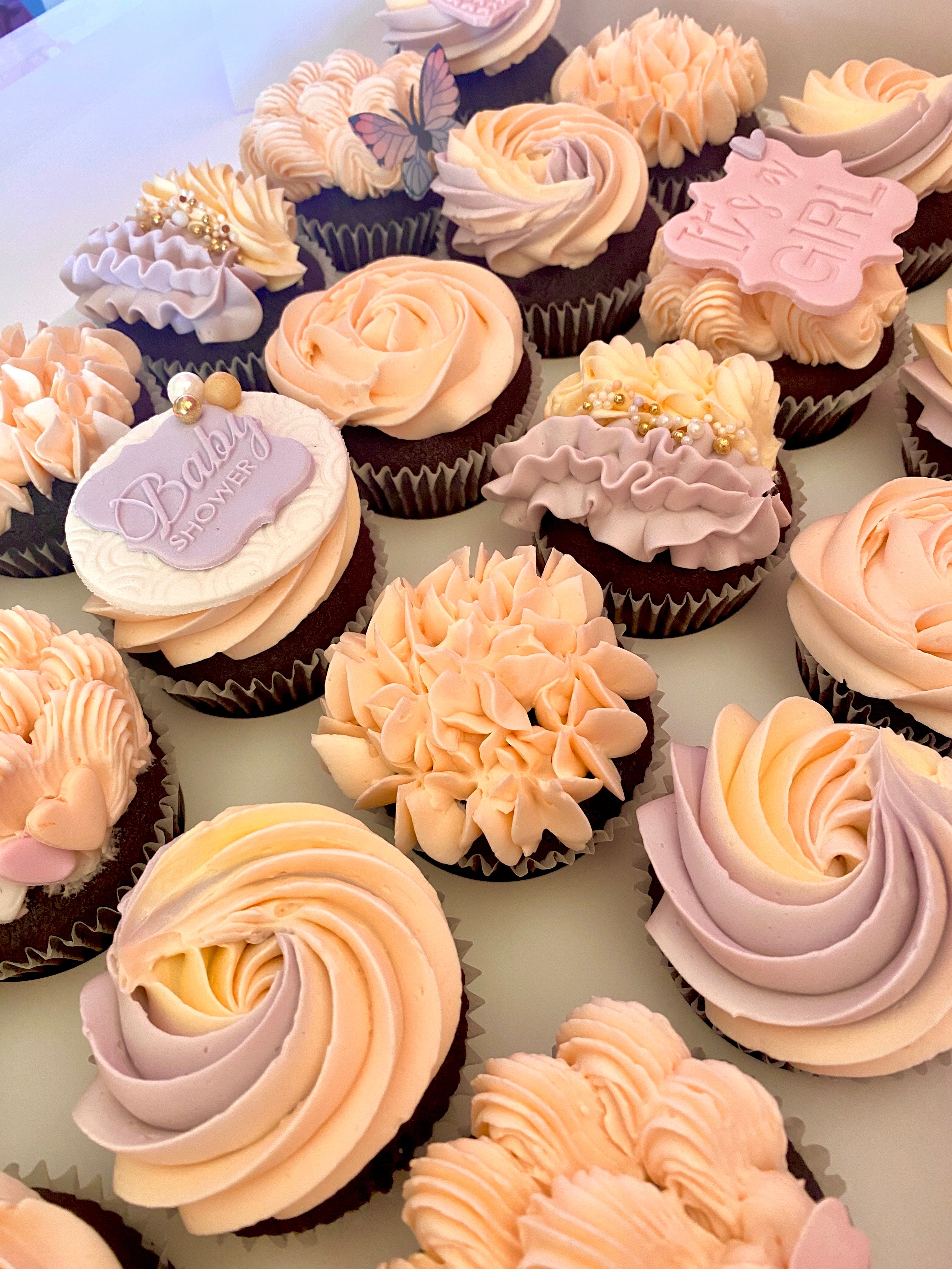 Custom Standard Cupcakes - 12